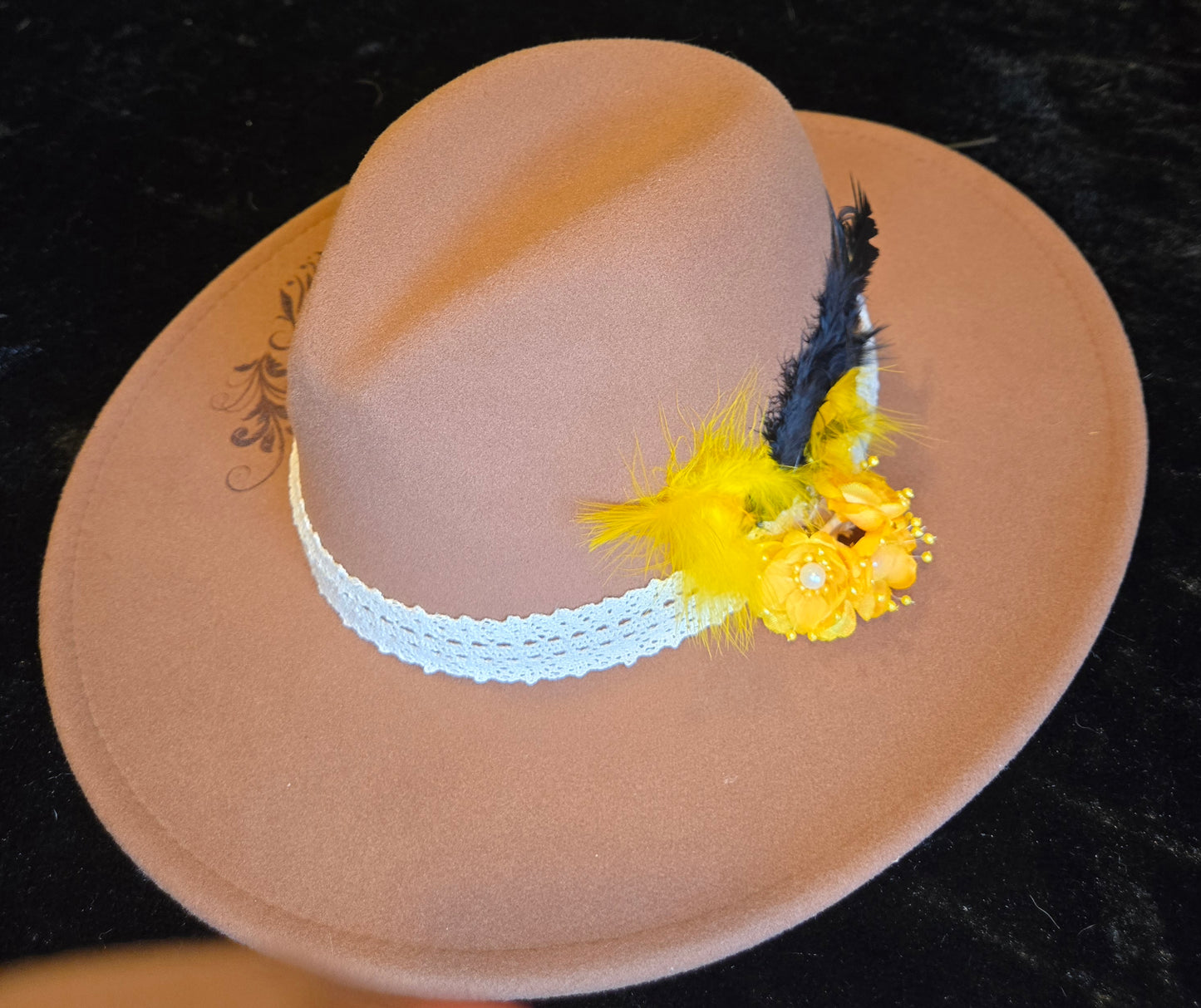 Flourish with yellow and black feathers Engraved Hat